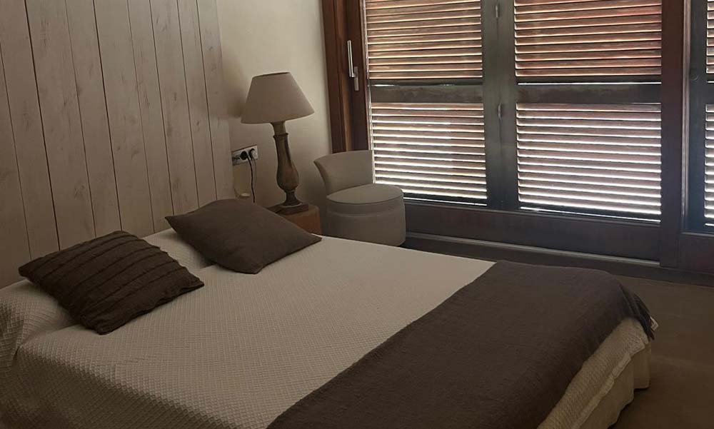 thehomebythesea-carrousel-2